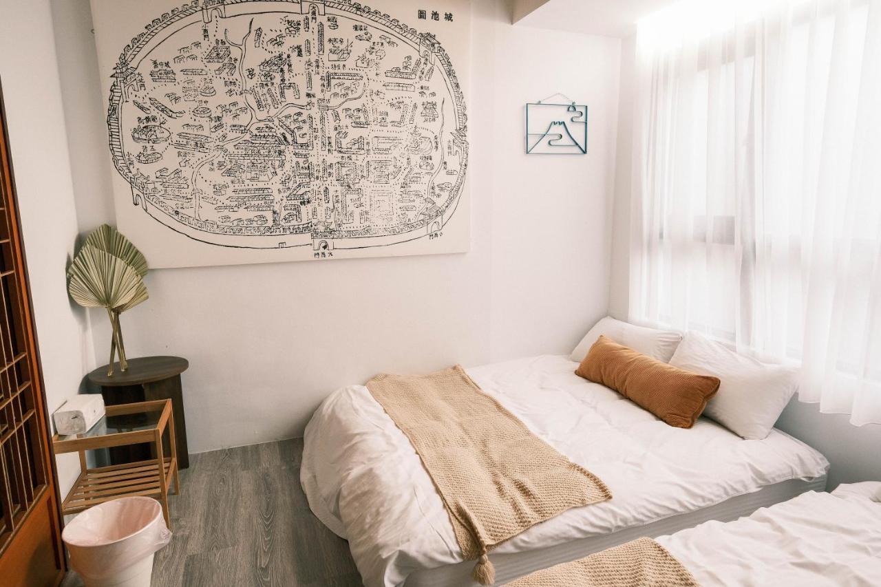 South Gate Home Stay Tainan Exterior foto